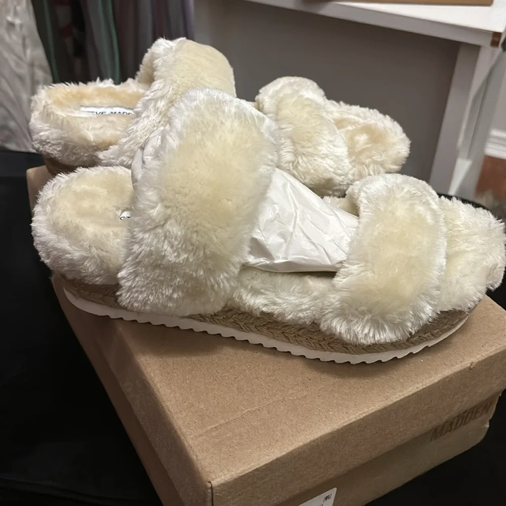 Steve Madden Fur Wedge Sandal